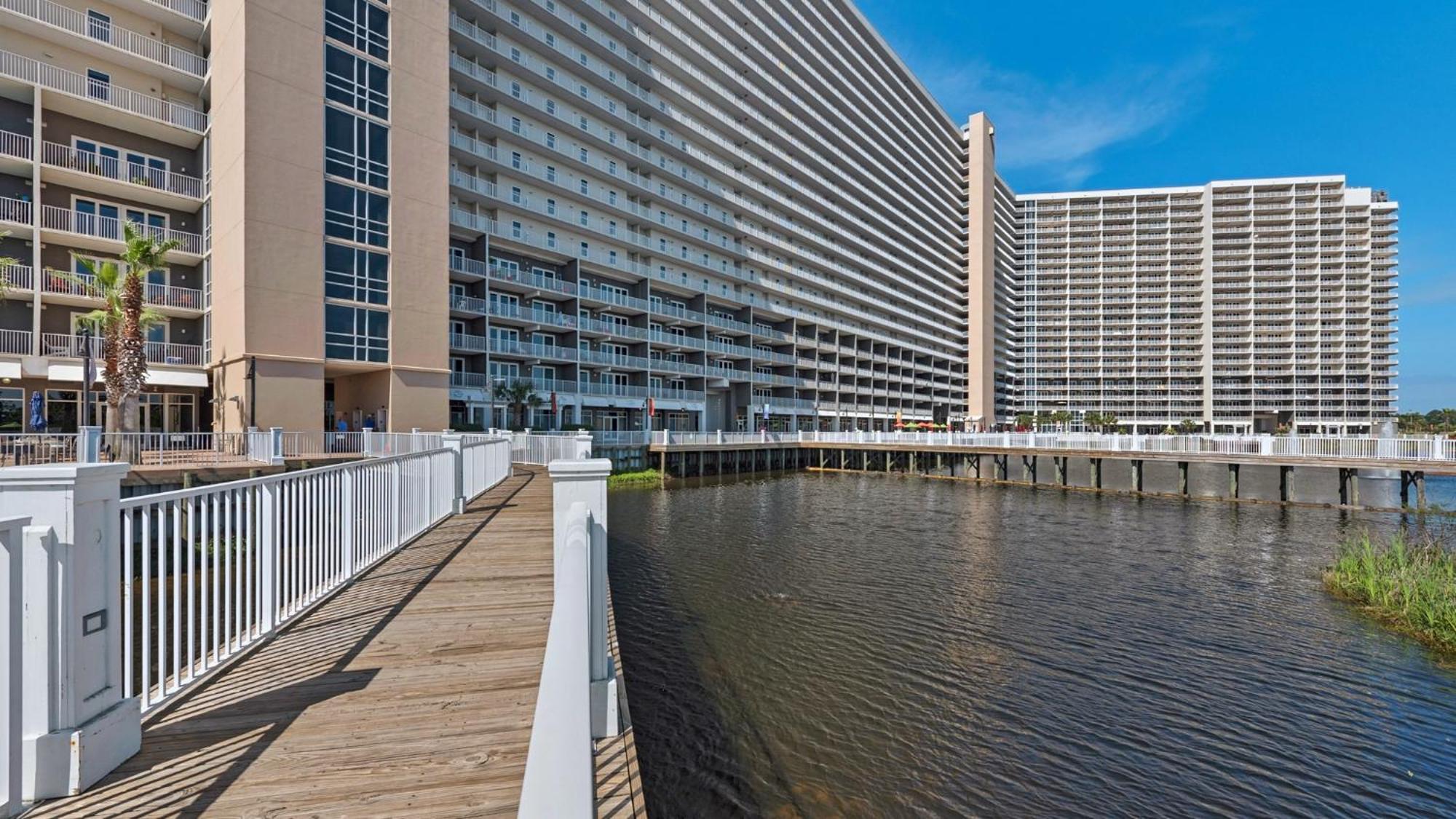 Laketown Wharf 335! 1 Bd, 2 Bathroom With Amazing Amenities Panama City Beach Esterno foto